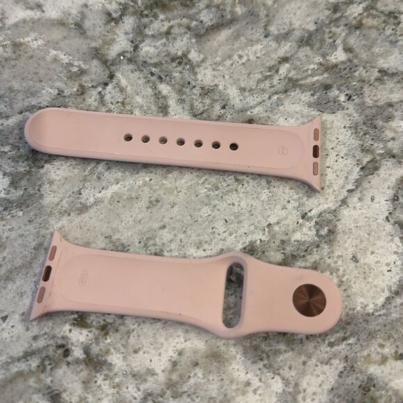 ✨ Pink Apple Watch Band - Rubber, Size Small/Medium,  Excellent condition - Picture 2 of 4